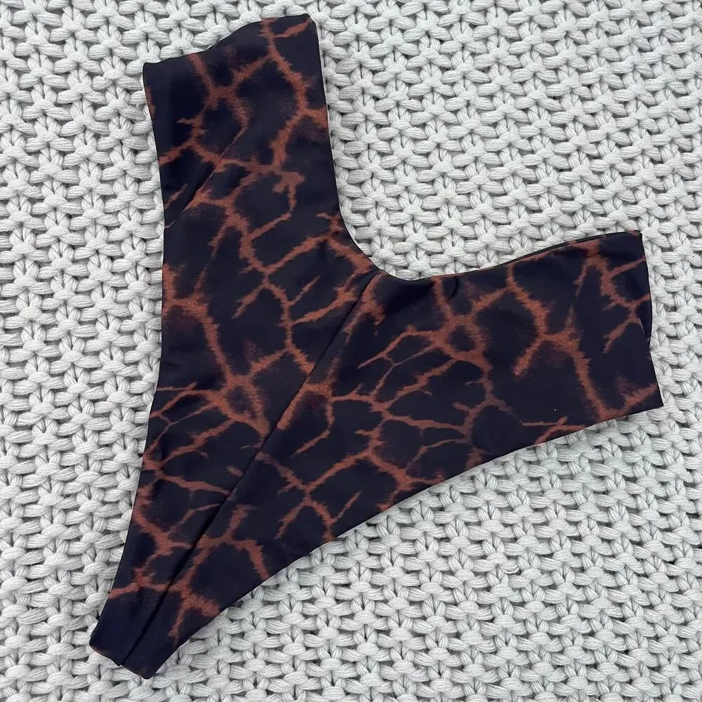 Skatie• ‘Melly’ Bikini Bottom in RAFA Giraffe